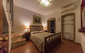 Relais del Porto - Affitta Camere